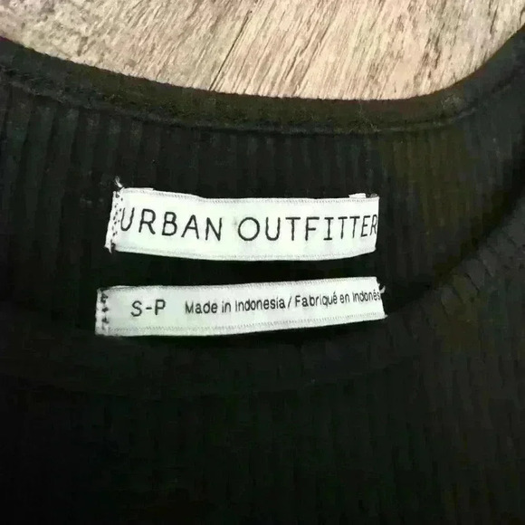 Urban Outfitters Black Cutout Tank Small - Picture 3 of 3